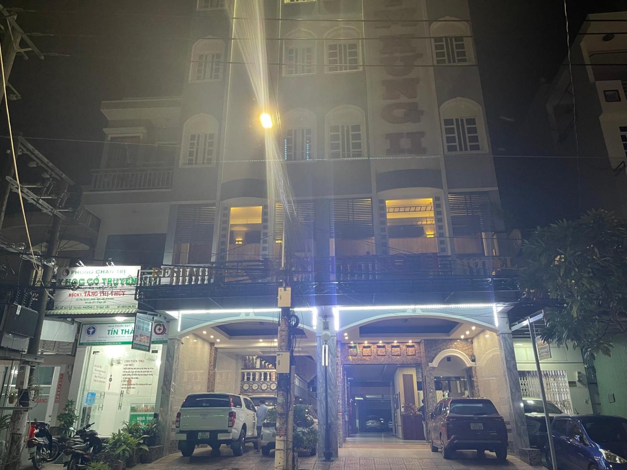 Kim Hưng 2 Hotel Bac Lieu Ngoại thất bức ảnh