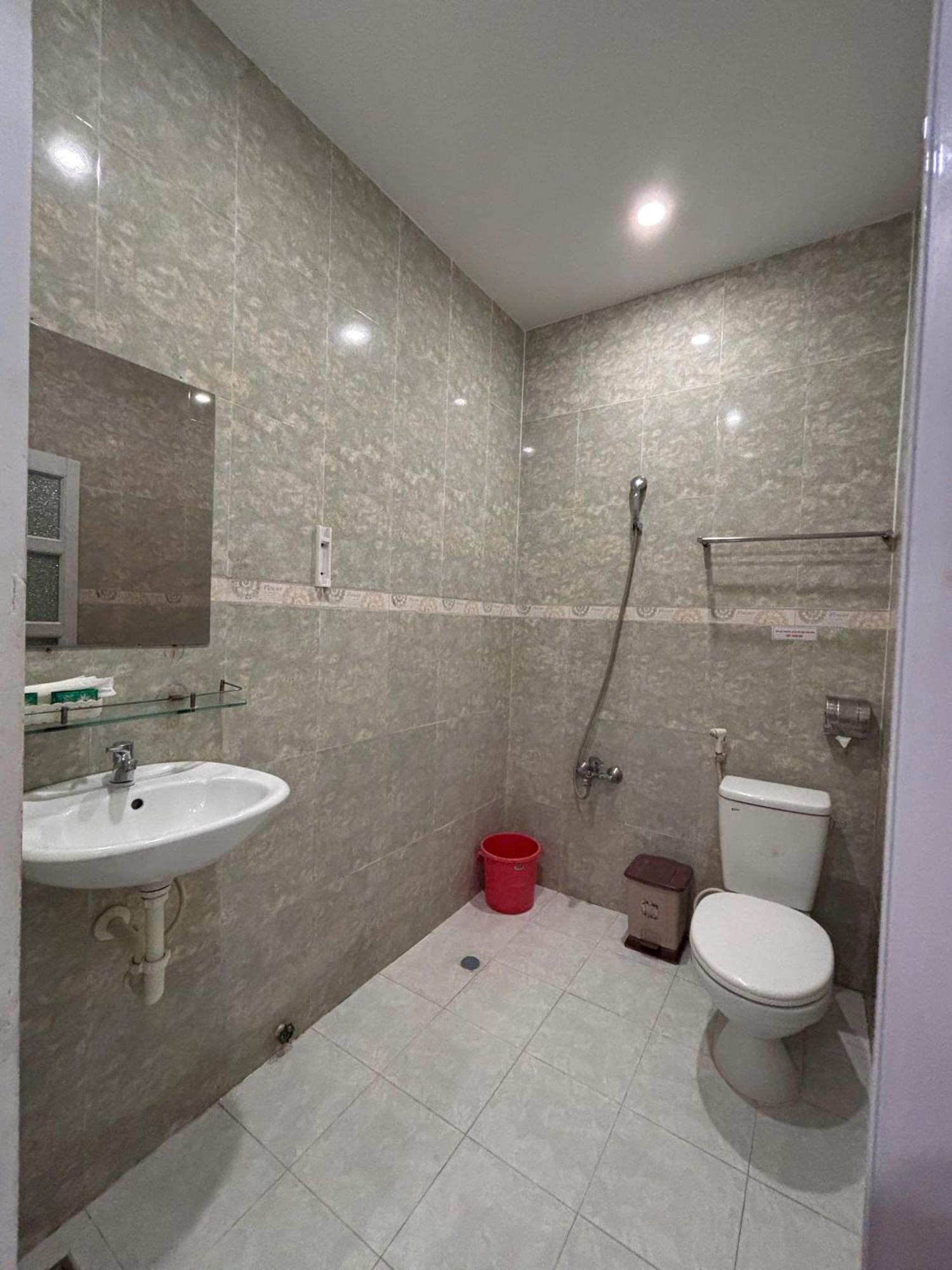 Kim Hưng 2 Hotel Bac Lieu Ngoại thất bức ảnh